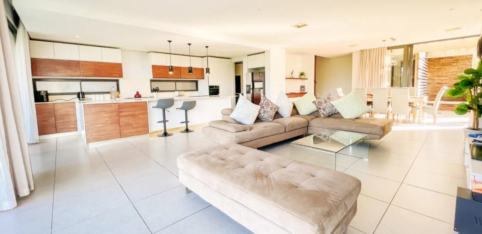 16 Oceans Edge, Ballito, Zimbali, South Africa 4439, 4 Bedrooms Bedrooms, ,3 BathroomsBathrooms,Holiday Homes,Oceans Edge,1226