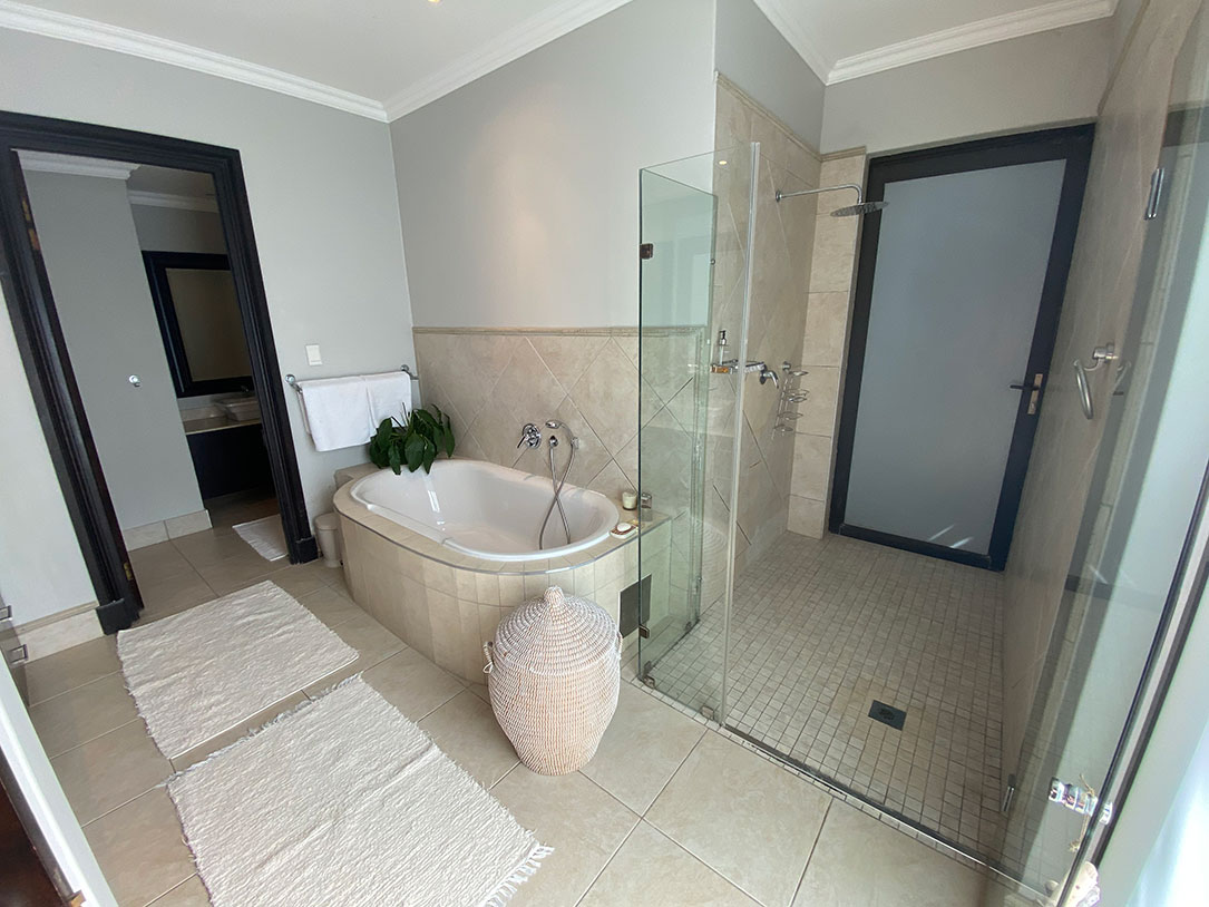 12 Weavers Pond, Ballito, Zimbali, South Africa 4399, 5 Bedrooms Bedrooms, ,5 BathroomsBathrooms,Holiday Homes,Weavers Pond,1019
