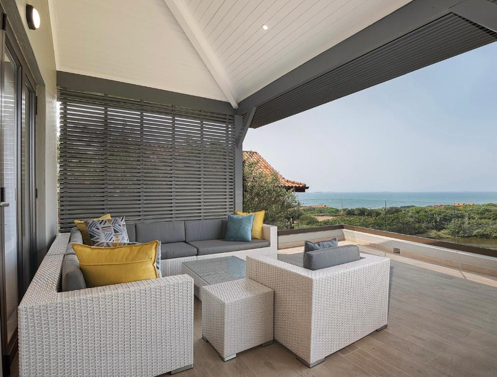 16 Brittlewood Close, Ballito, Zimbali, South Africa 4399, 5 Bedrooms Bedrooms, ,5 BathroomsBathrooms,Holiday Homes,Brittlewood Close,1055