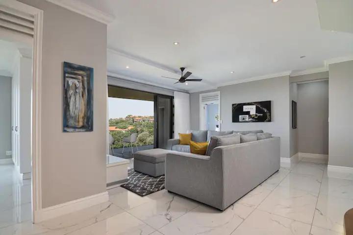 16 Brittlewood Close, Ballito, Zimbali, South Africa 4399, 5 Bedrooms Bedrooms, ,5 BathroomsBathrooms,Holiday Homes,Brittlewood Close,1055